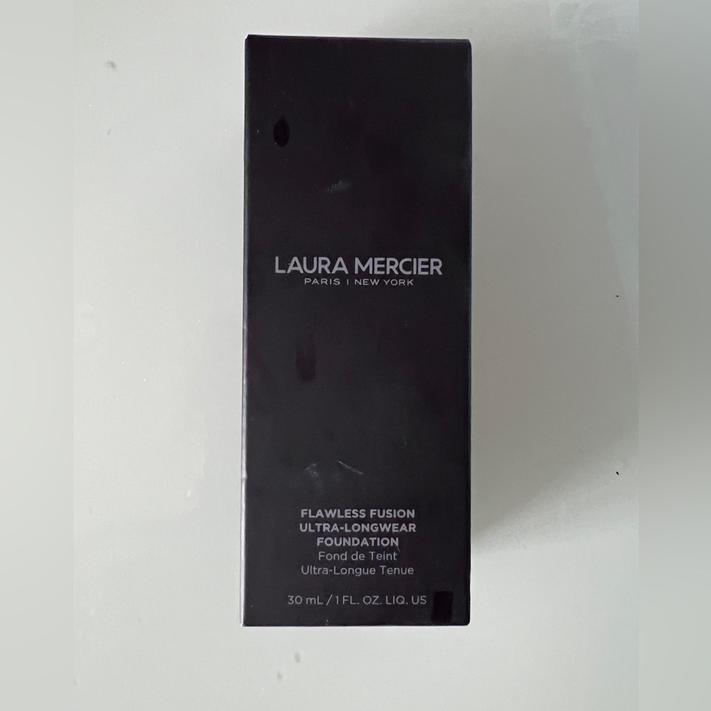 Laura Mercier flawless fusion ultra-longwear foundation